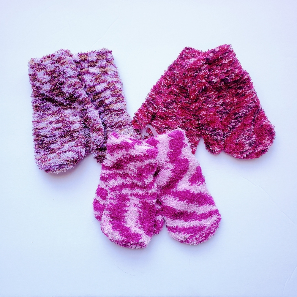 3 pairs of feather knit handmade mittens purple pink soft